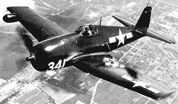 Historic photo: Hellcat in flight
