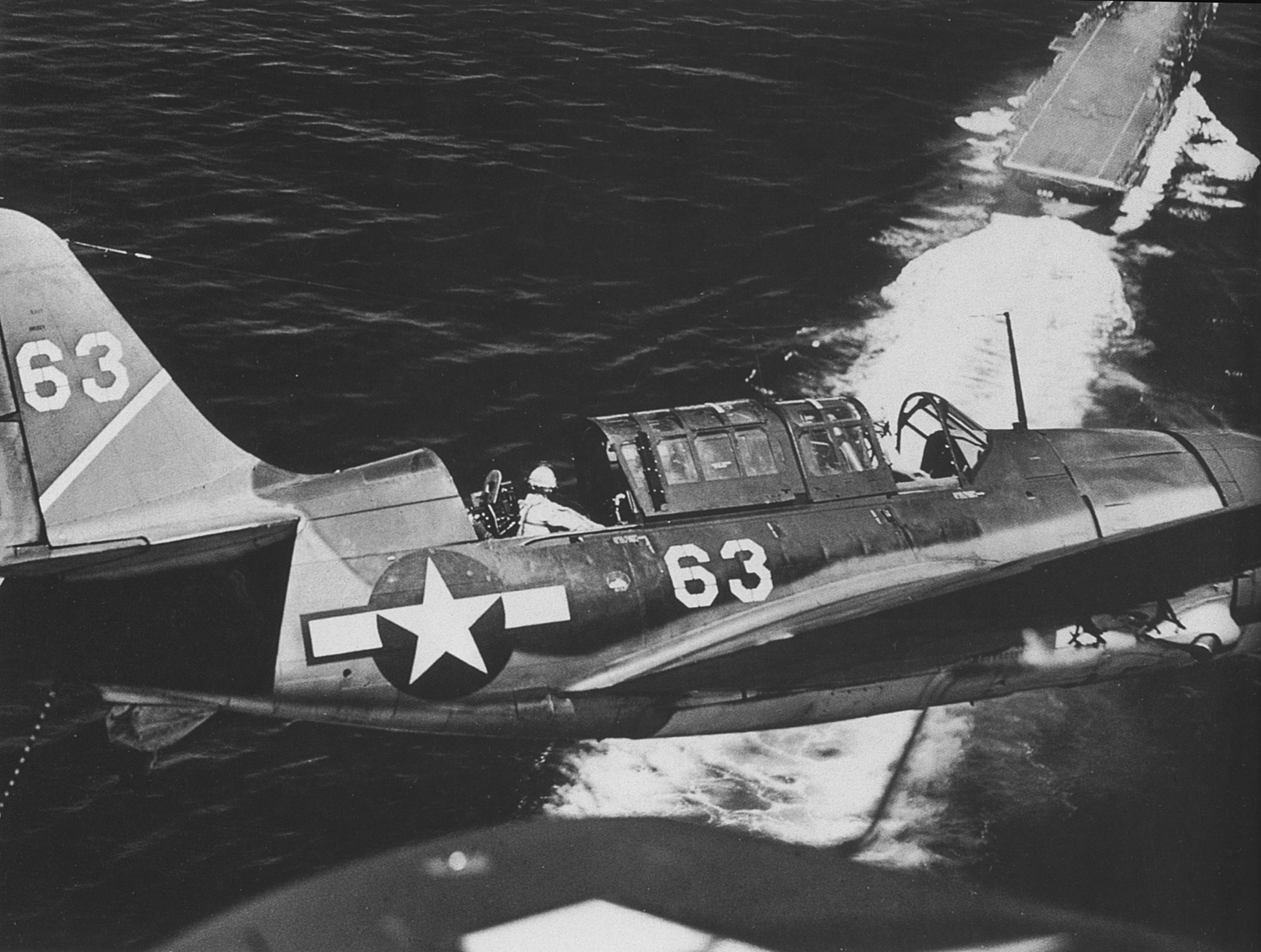 Historic photo: SB2C-1C Helldiver Yorktown 63