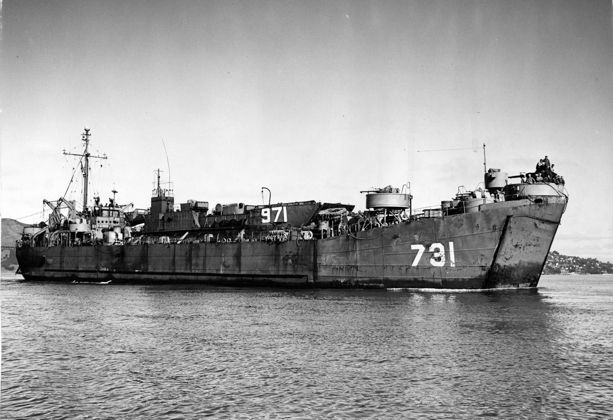 Historic photo: LCT-9 landing craft