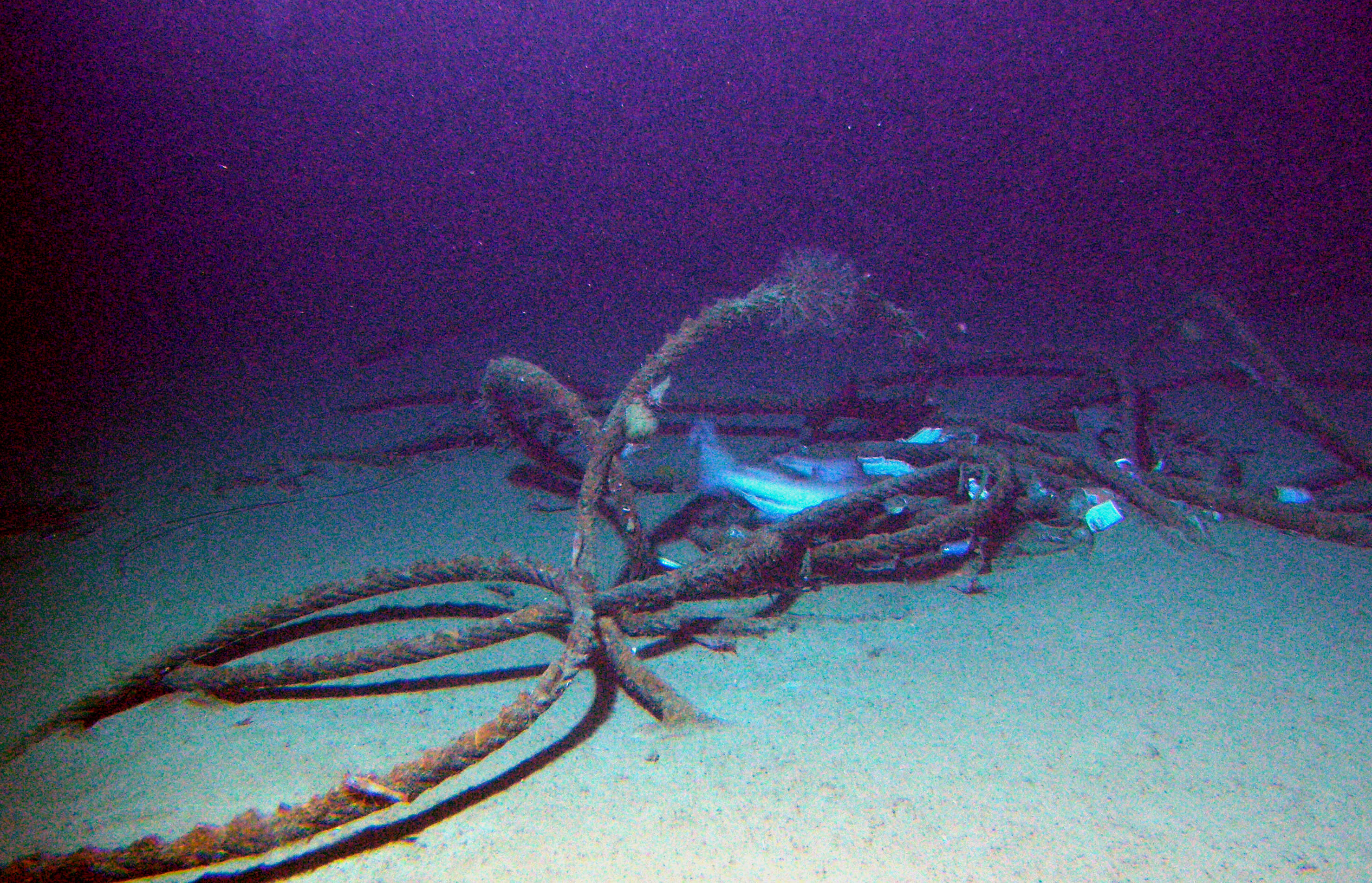 MISC-124: Thick Cable