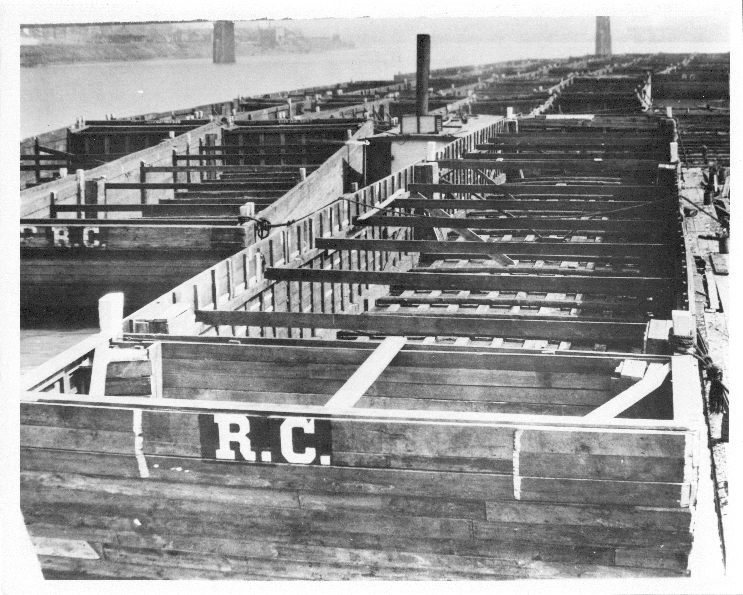 Historic photo: Wooden barges 1910