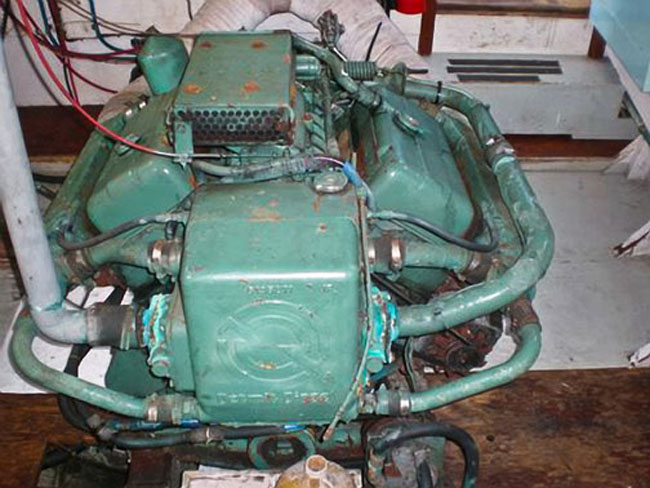 Historic photo: Sampan Detroit diesel