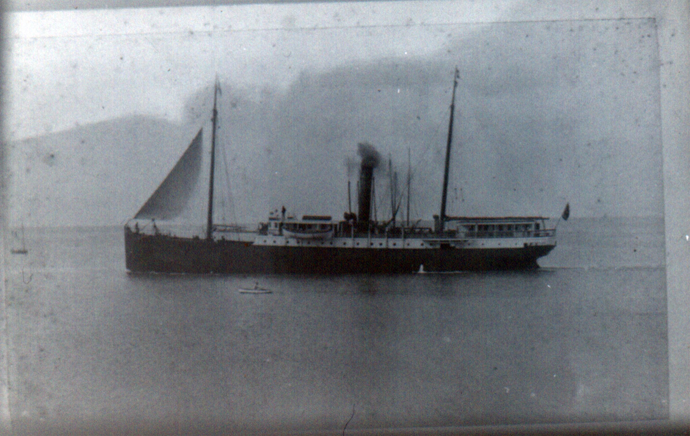 Historic photo: Inter-island steamer SS Claudine