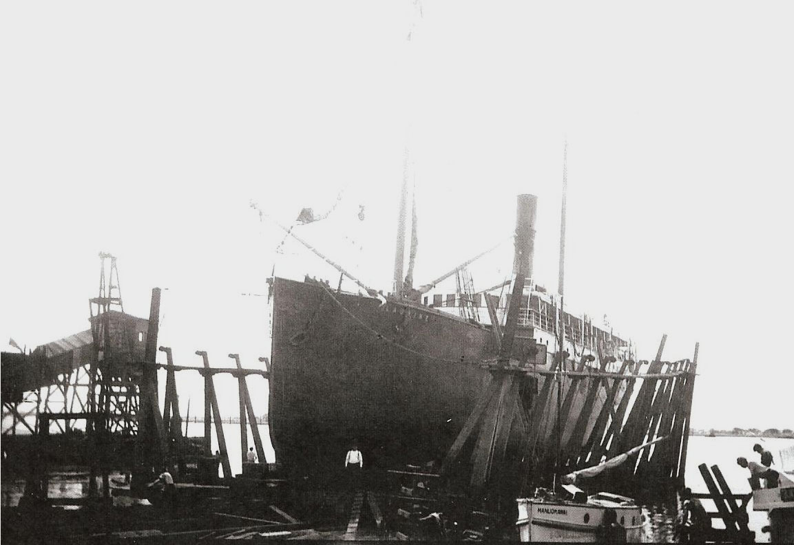 Historic photo: SS Claudine dry dock