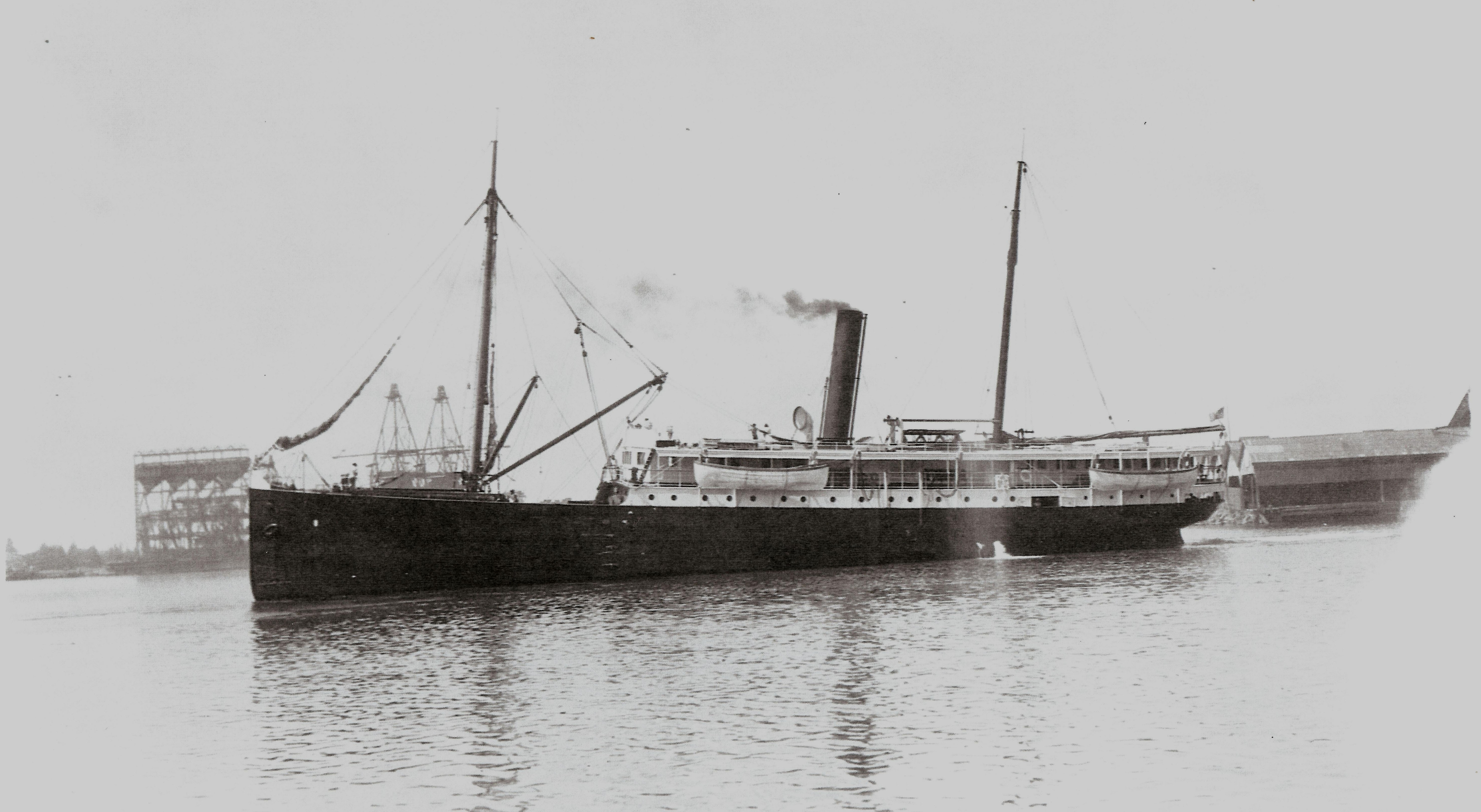 Historic photo: SS Claudine side profile