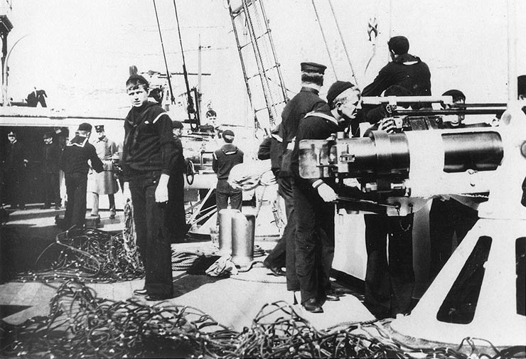 Historic photo: USS Baltimore gun sighting 1904-06
