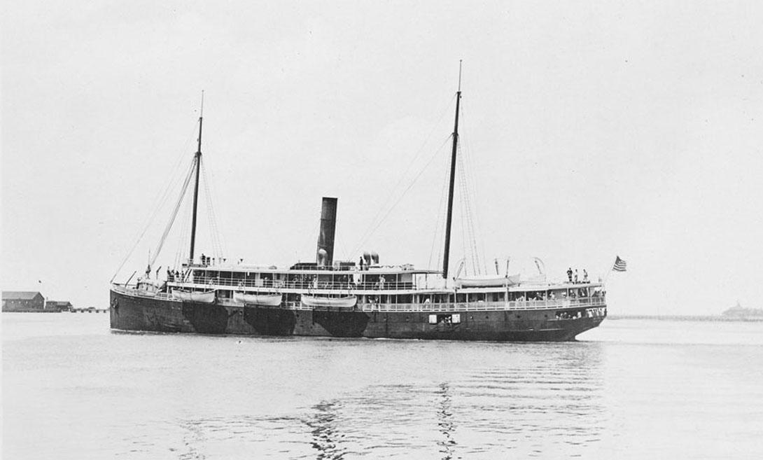 Historic photo: Mauna Kea Honolulu Harbor