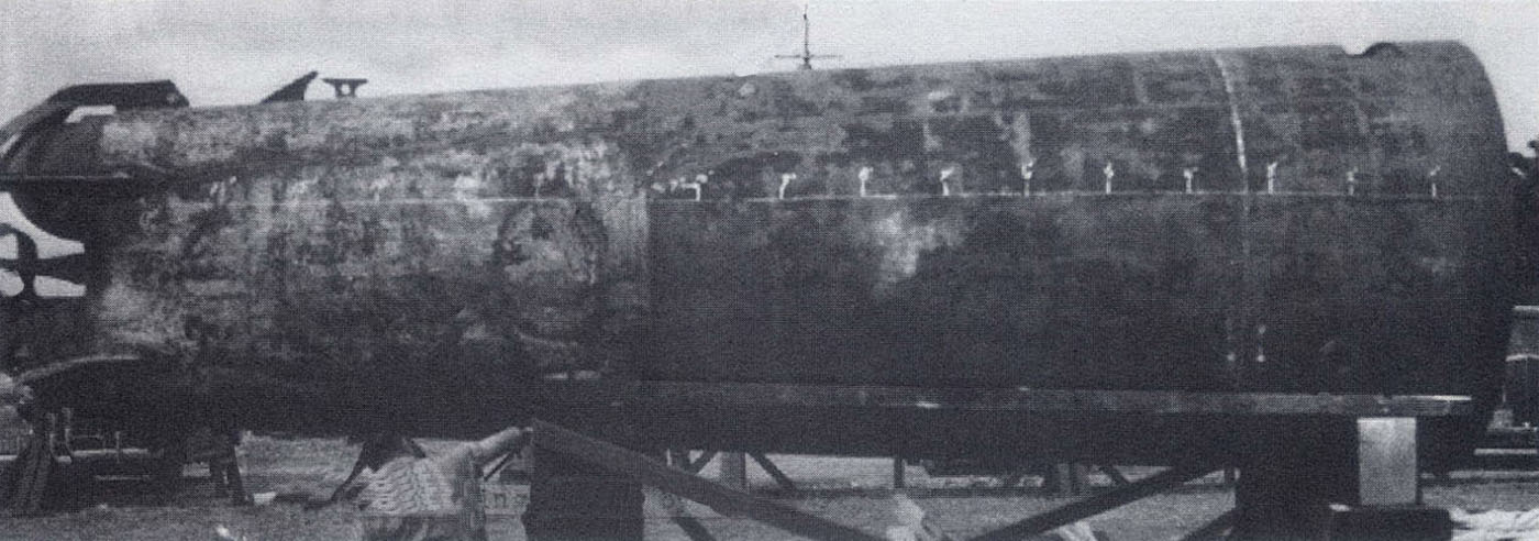 Historic photo: Ha-19 bow section