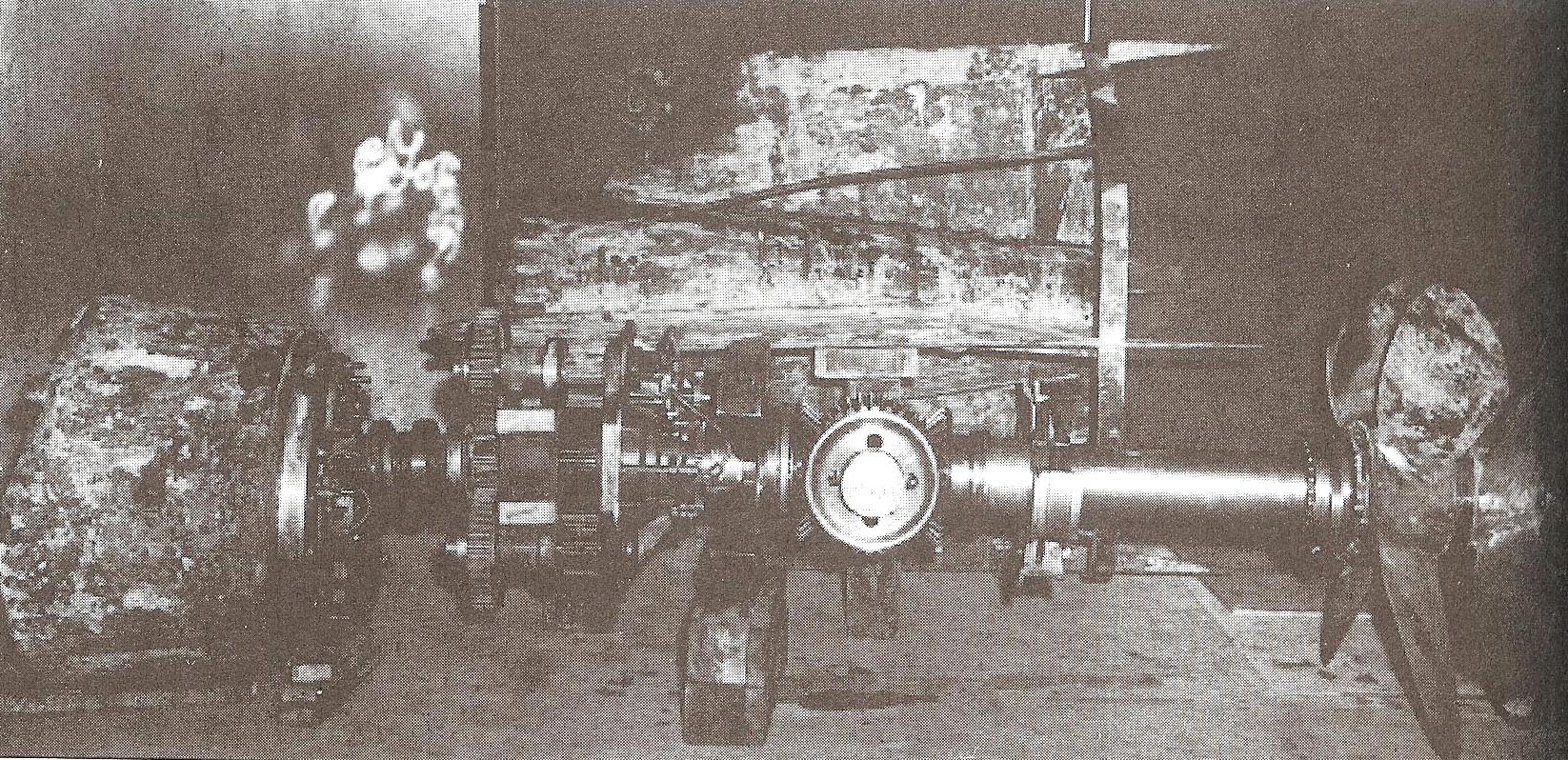 Historic photo: Midget drive assembly
