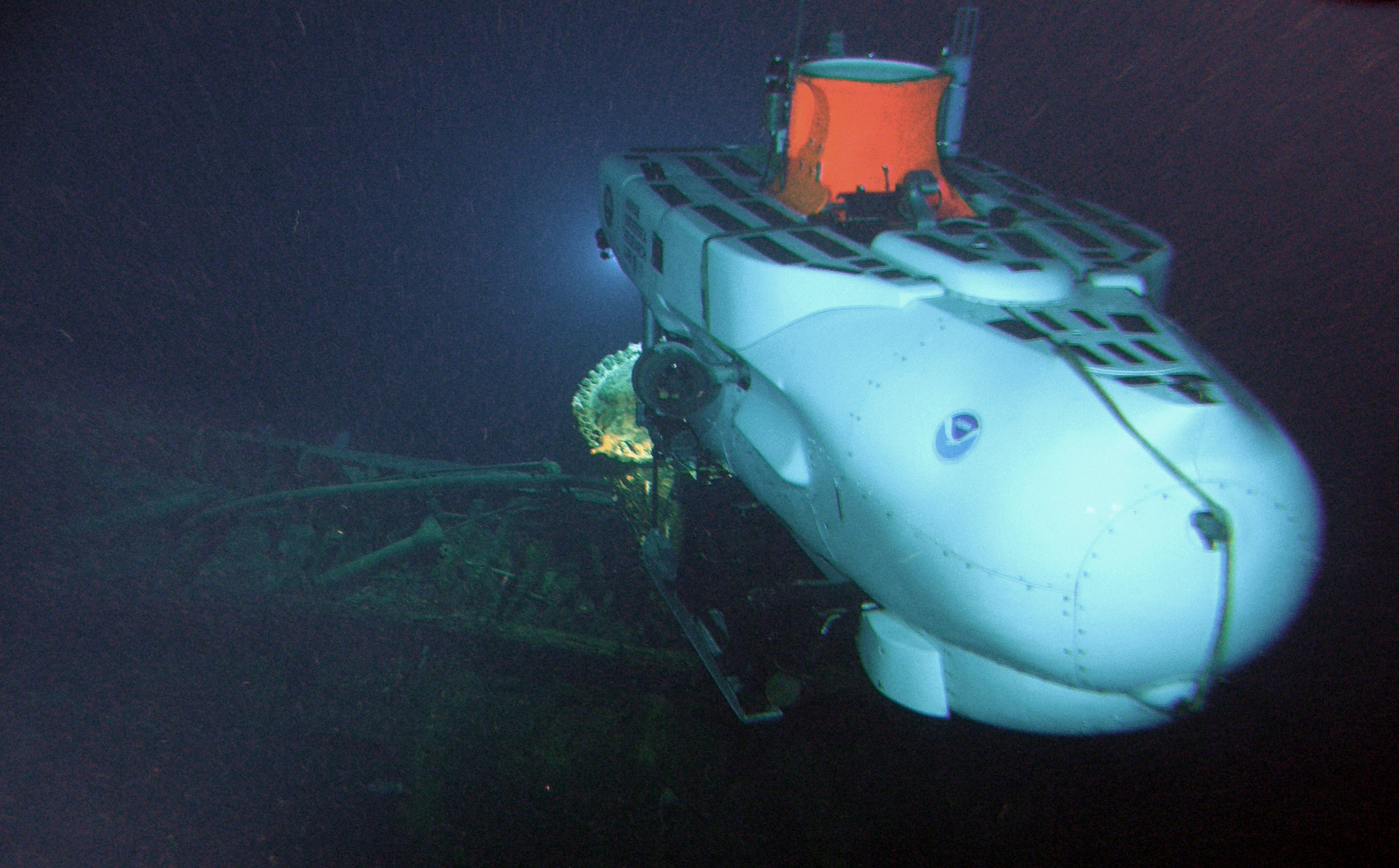 Survey: USS S-4