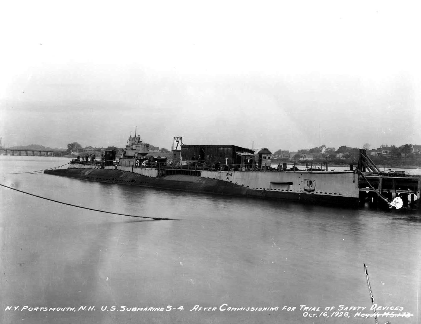 Historic photo: USS S-4 after commissioning