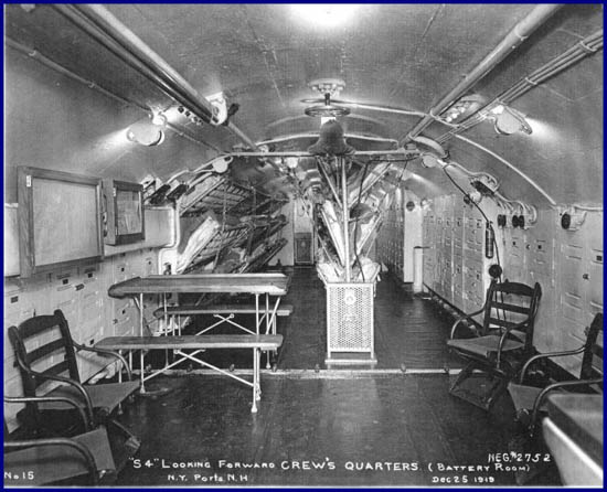 Historic photo: USS S-4 crew quarters