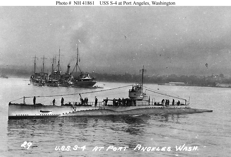 Historic photo: USS S-4