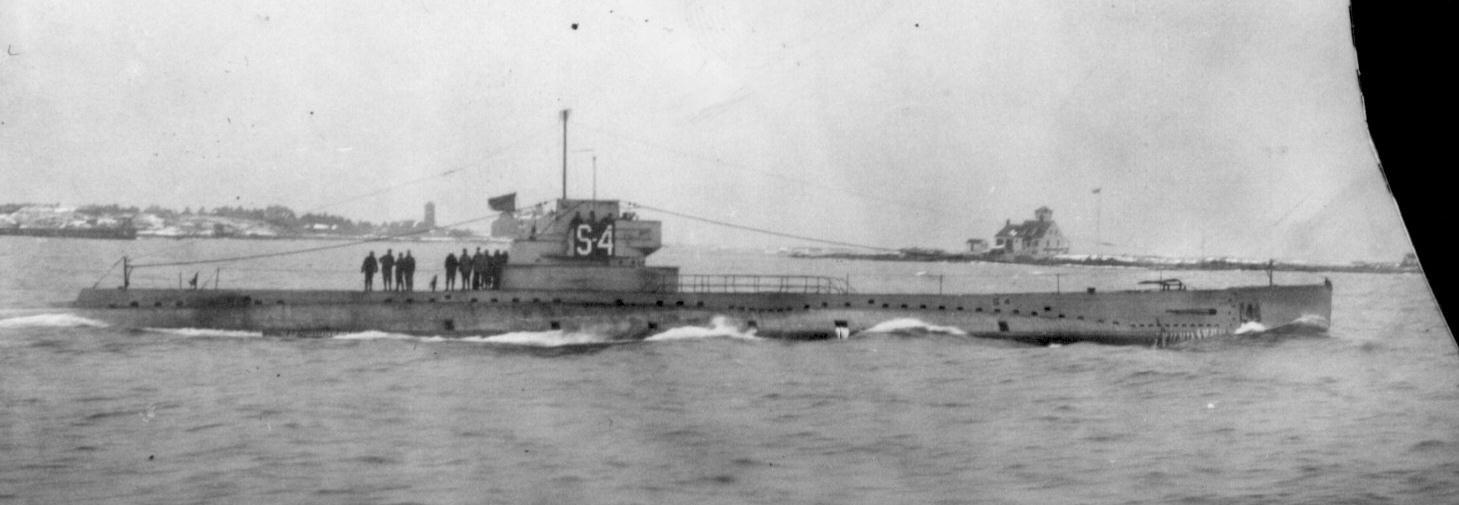 Historic photo: USS S-4