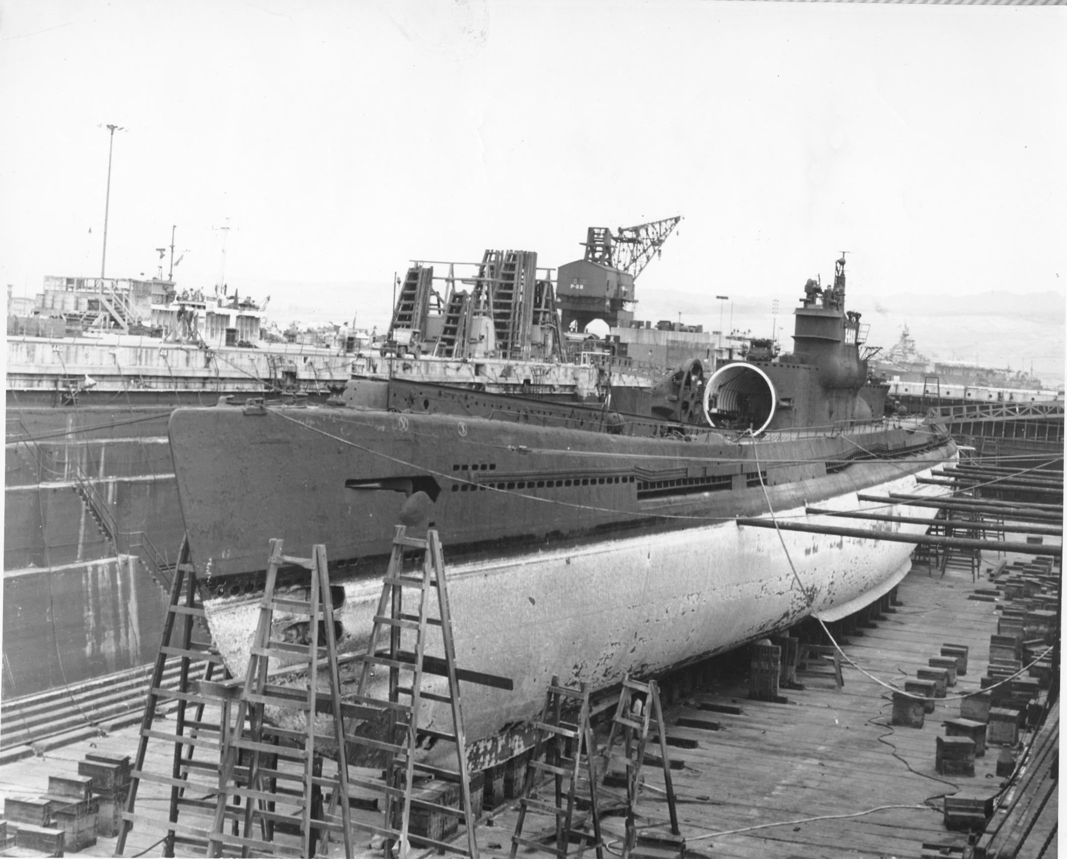 Historic photo: I-400 dry dock