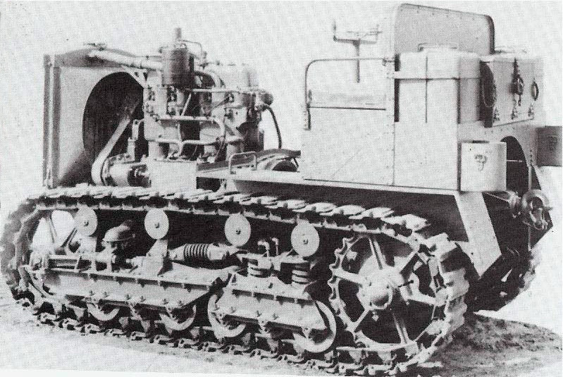 Historic photo: Holt 5 ton Mod 1917 reo built