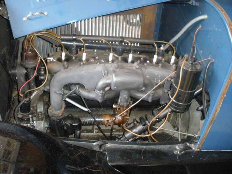 Historic photo: 1924 Stude El Spec blue
