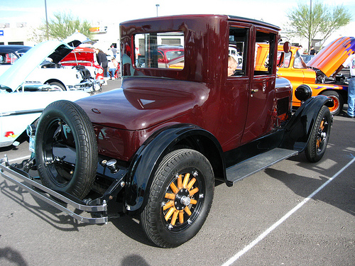 Historic photo: Dodge Brothers 1924