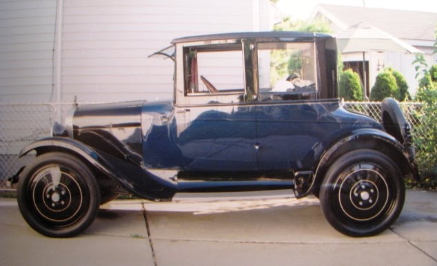 Historic photo: Dodge Brothers Opera coupe 1923