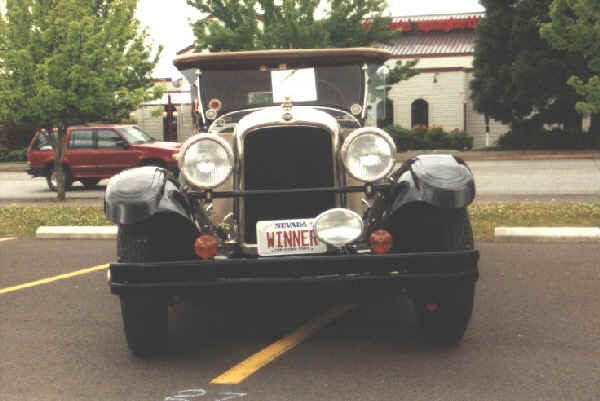 Historic photo: 1927 Nash Touring car
