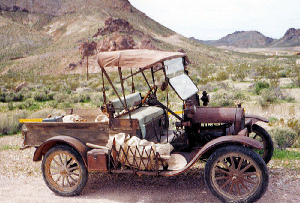 Historic photo: 1920s Ford model T unrestored