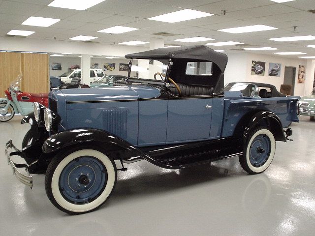 Historic photo: 1930 Chevrolet Roadster delivery pickup