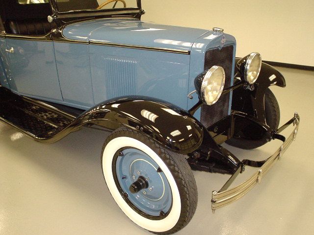Historic photo: 1930 Chevrolet Roadster delivery pickup