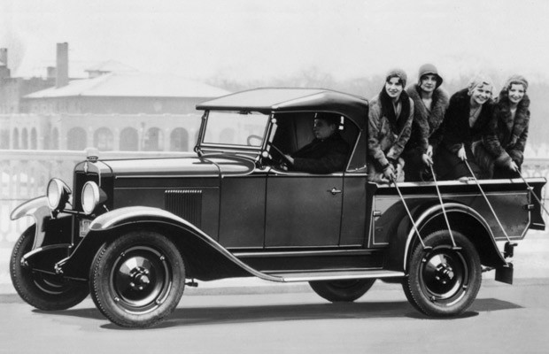 Historic photo: 1930 Chevrolet Roadster truck