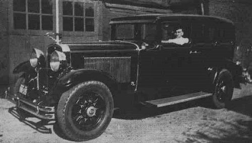 Historic photo: Nash 490 4 door sedan 1930
