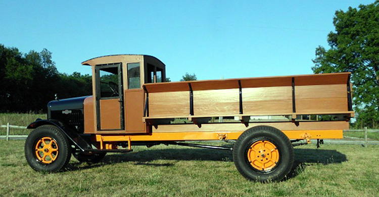 Historic photo: Indiana flatbed truck