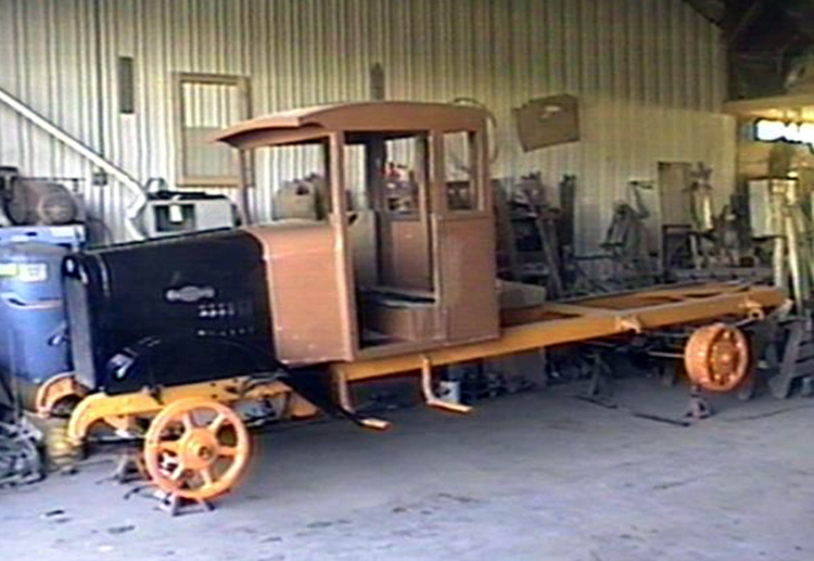Historic photo: Indiana flatbed truck