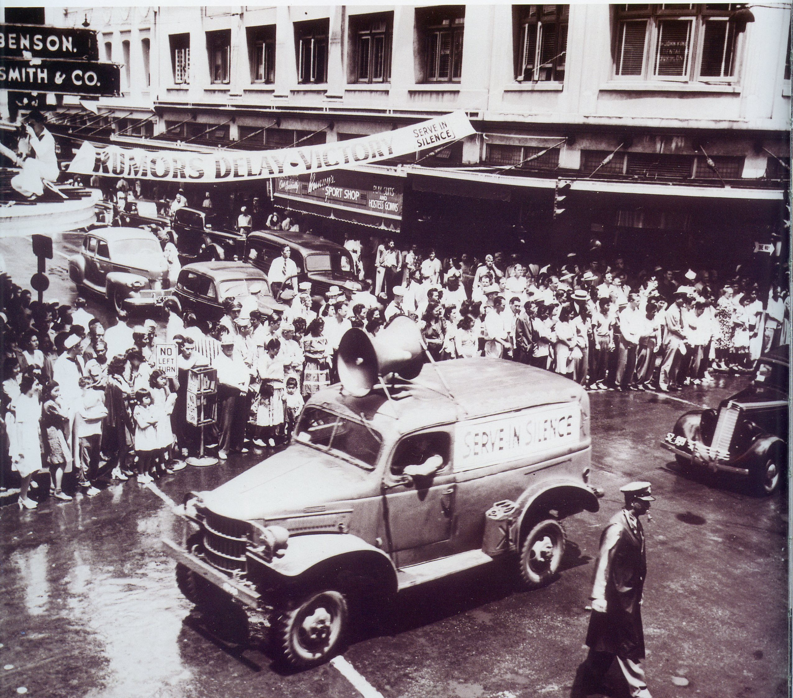 Historic photo: Dodge T207 in Hawaii during war