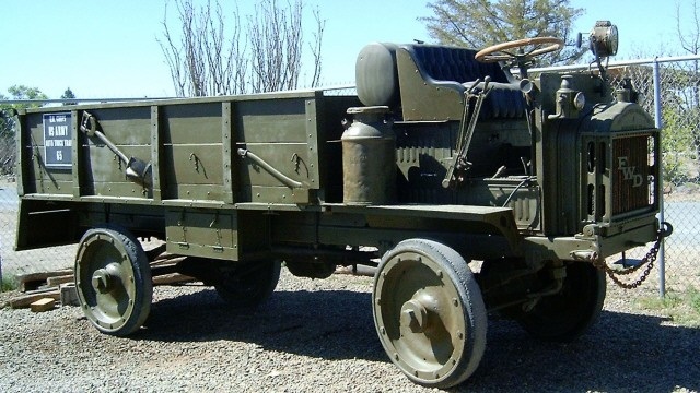 Historic photo: FWD side view