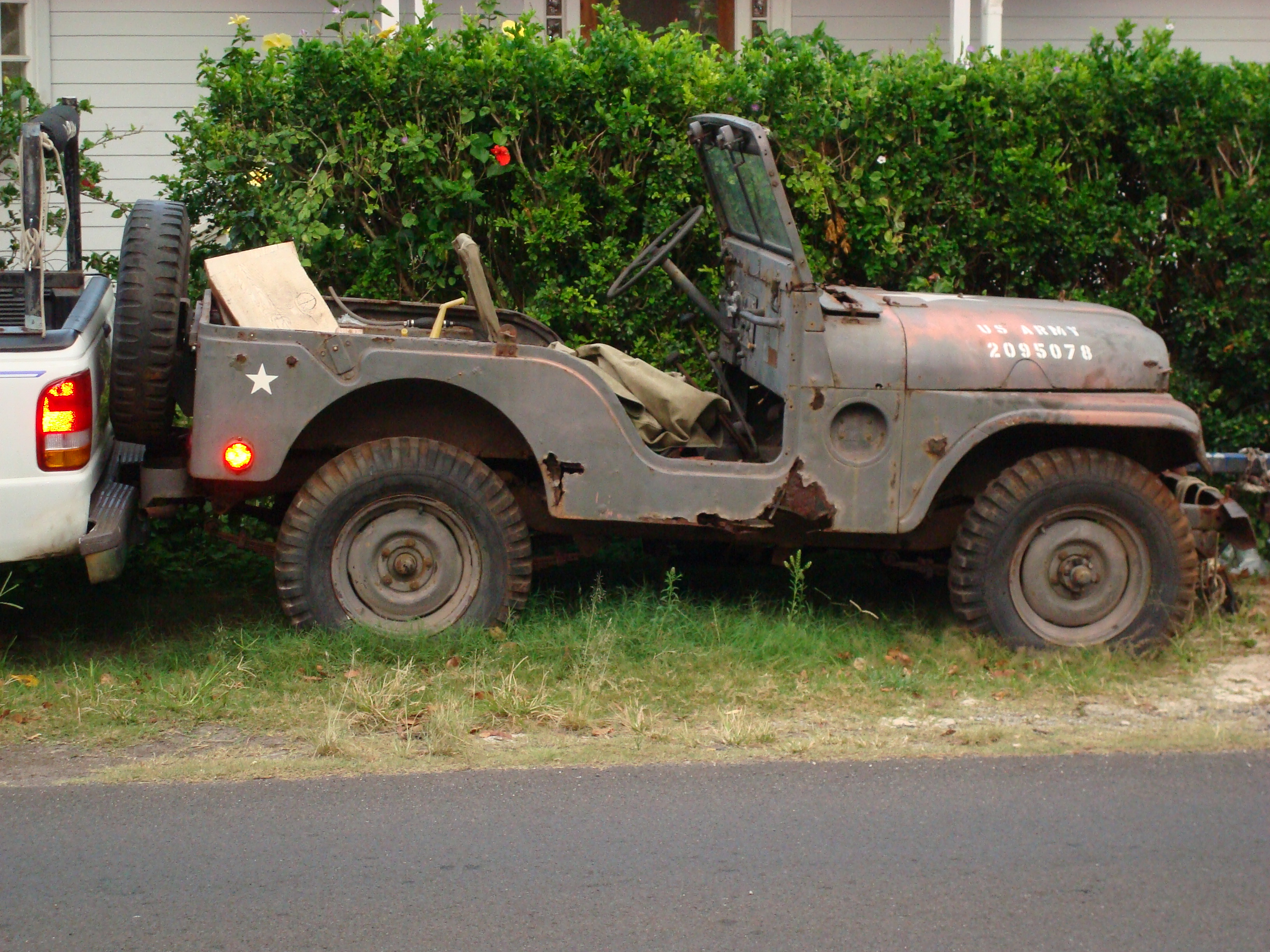 Historic photo: Army Jeep