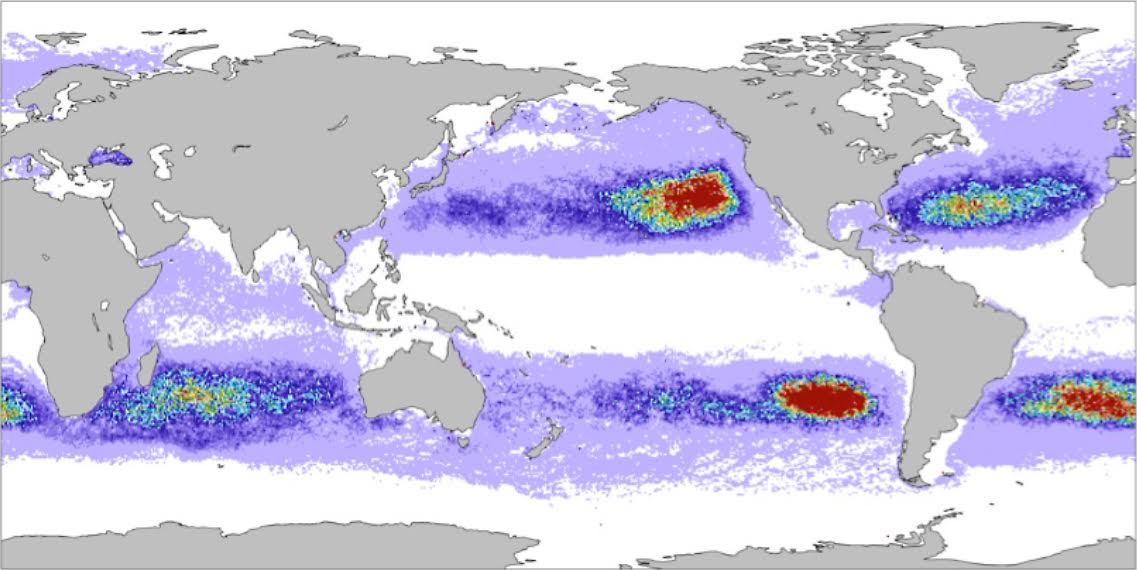 graphic of Pacific and Atlantic 'garbage patches