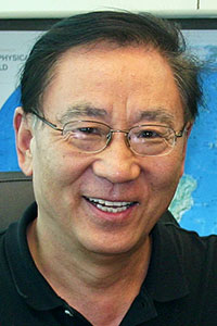 Photo of Bin Wang.