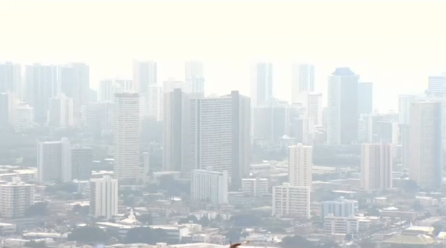 Voggy Honolulu cityscape