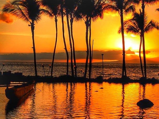 Sunset image courtesy of KITV4.