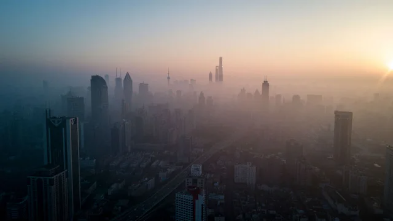 City skyline with cloudy, polluted air