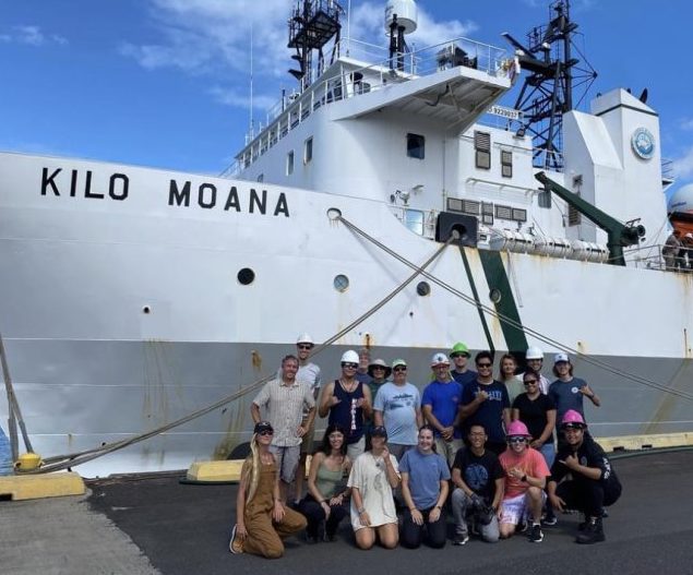 Science party in front of the R/V Kilo Moana after the Hadal Profiler cruise, 2023.